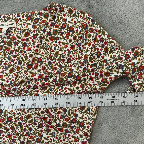 Toad & Co Floral V-Neck Shirt Women's SMALL Zip Pocket - Picture 6 of 6